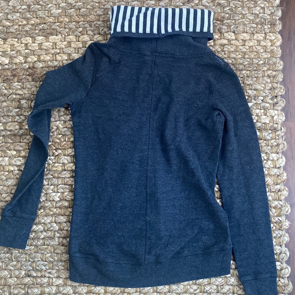 Lululemon Pullover - image 4